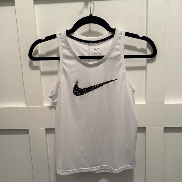 Girls Nike white with cheetah print swoosh sleeveless athletic top size large - Picture 1 of 5